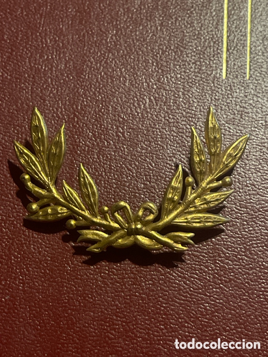 Pins de colecci&oacute;n: Cocarda gorra &eacute;poca Alfonso XIII - Foto 1