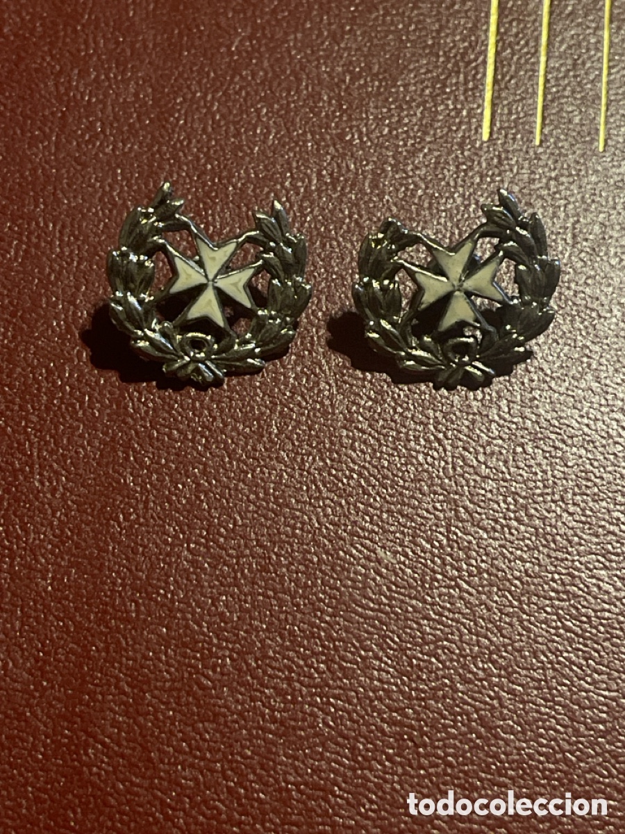 Pins e Spille di collezione: Insignias de sanidad militar