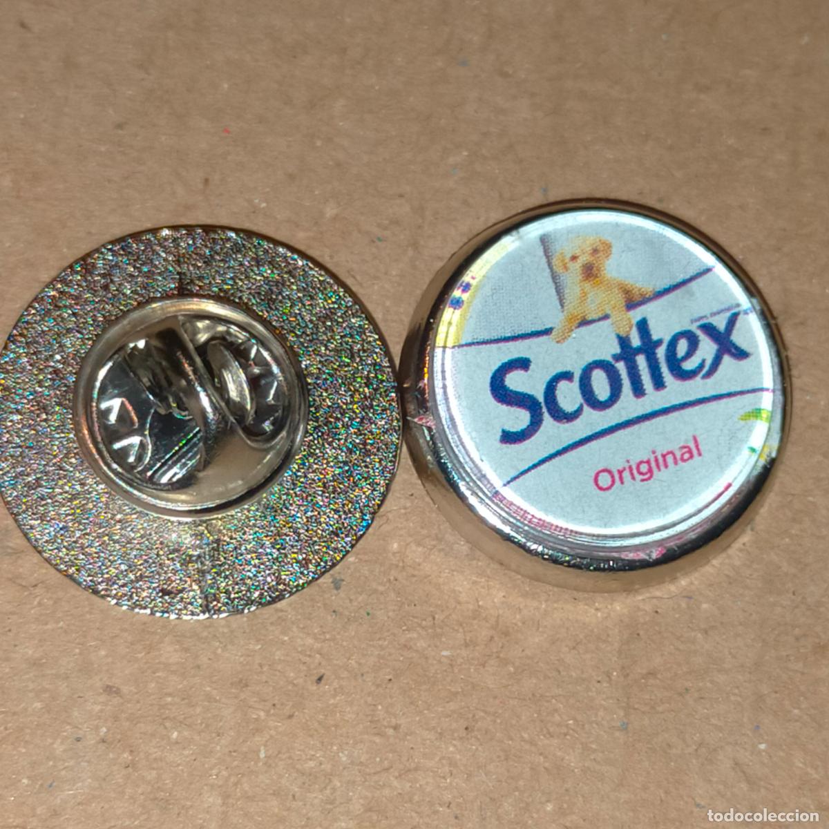Pin's de collection: PIN REDONDO METAL - papel higienico scottex