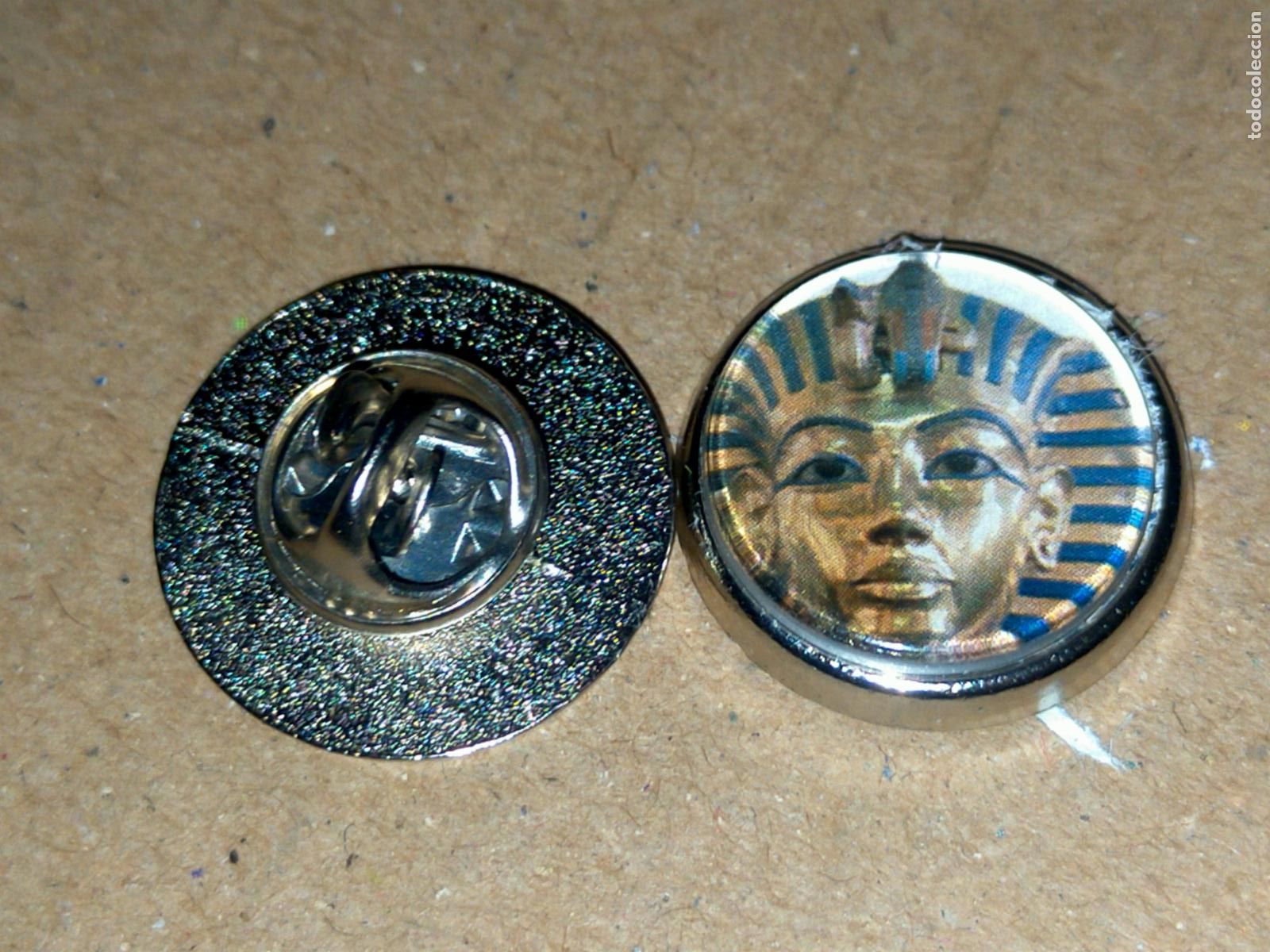 Pin's de collection: PIN REDONDO METAL - Egipto la momia de Rams&eacute;s