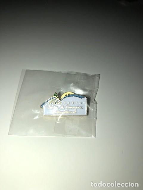 Pins de colecci&oacute;n: Pin Turismo Centre de Comer&ccedil;e International