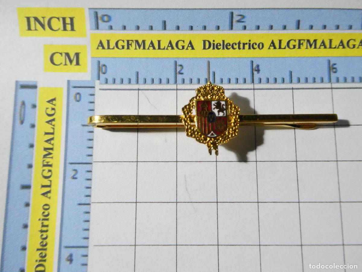 Pins e Spille di collezione: INSIGNIA ALFILER DE CORBATA PILLACORBATAS POL&Iacute;TICO MILITAR. ESCUDO DE LA CASA REAL