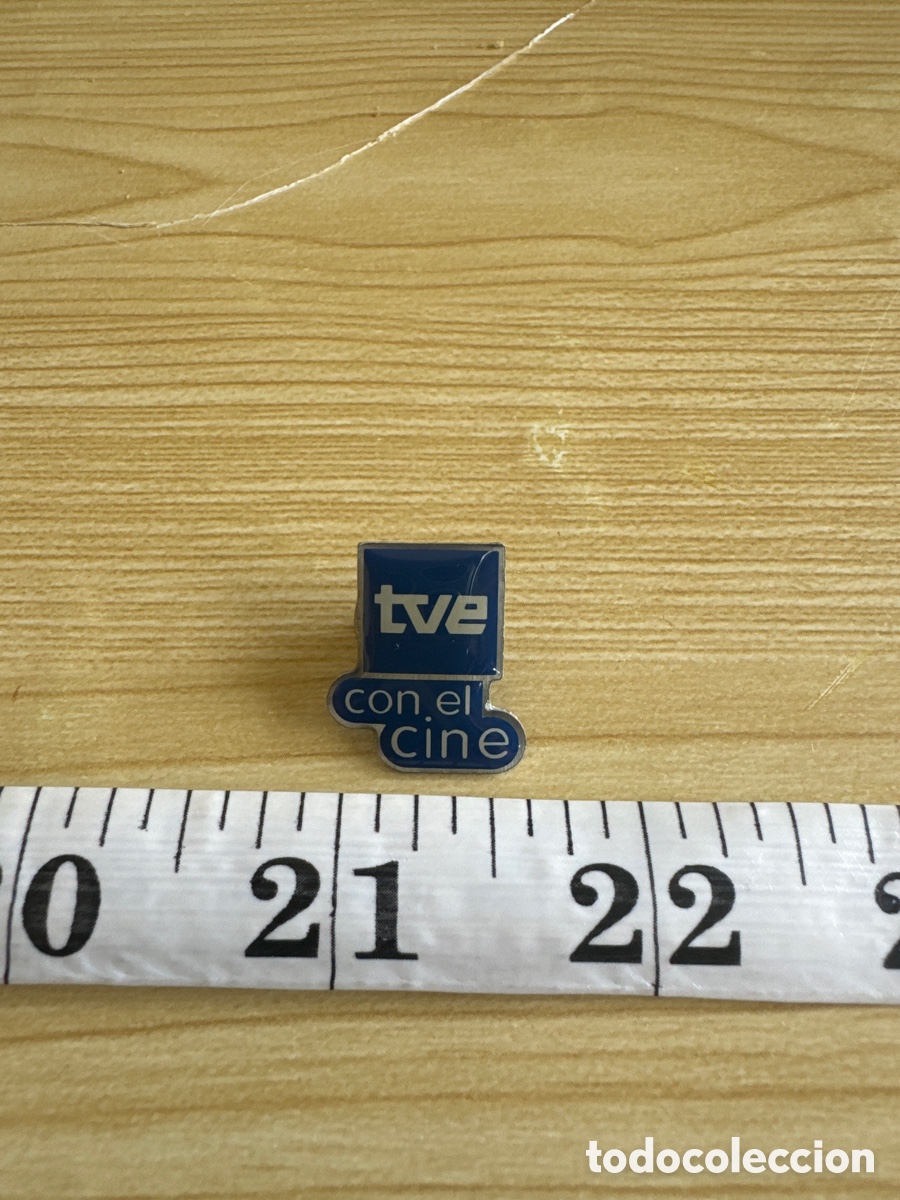 Pins de colecci&oacute;n: Pin TVE con el cine - Foto 1