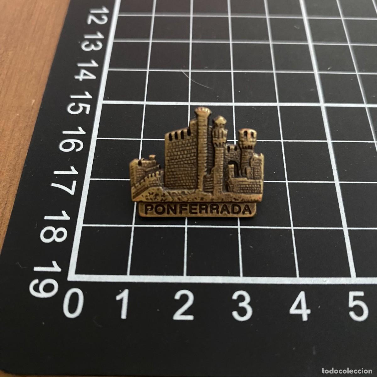 Collection pins: ANTIGUO PIN SOUVENIR PONFERRADA , BUEN ESTADO
