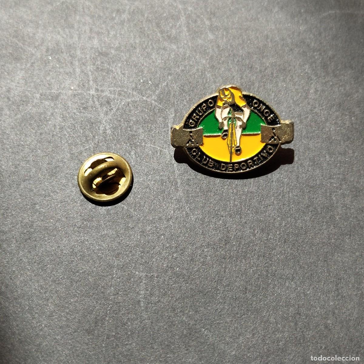 Pin's de collection: PIN - MUY BONITO - CLUB DEPORTIVO GRUPO ONCE - EL DE LA FOTO VER TODOS MIS PINS Y INSIGNIAS