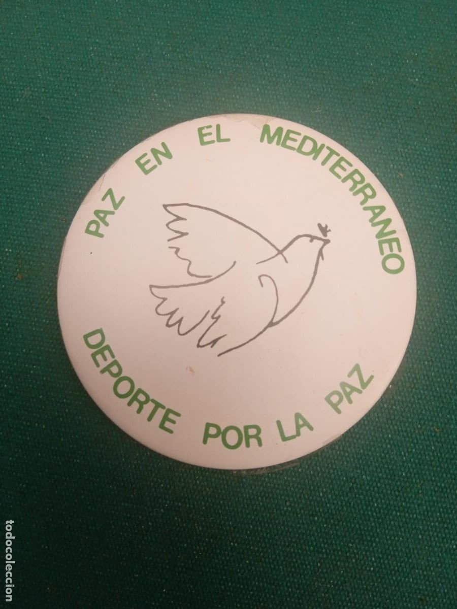 Pin's de collection: PAZ EN EL MEDITERRANEO DEPORTE POR LA PAZ - CHAPA MET&Aacute;LICA CON ALFILER 5.5 cm. DE DIAMETRO