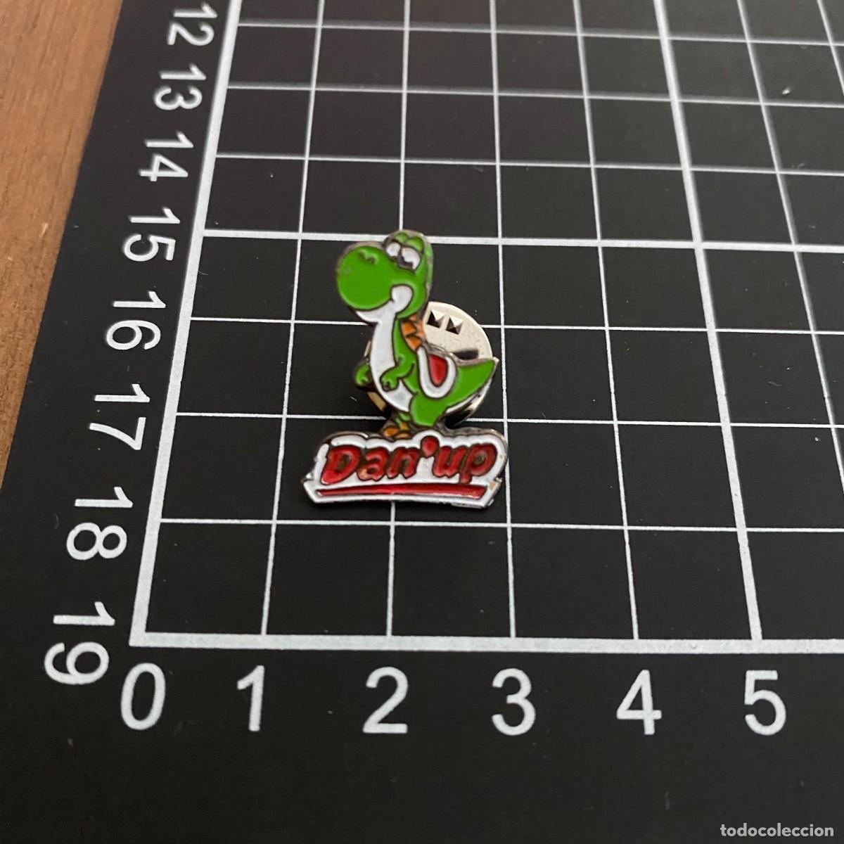 Collection pins: ANTIGUO PIN METALICO ESMALTADO DINOSAURIO PUBLICIDAD DAN UP DAN&acute;UP BIEN CONSERVADO