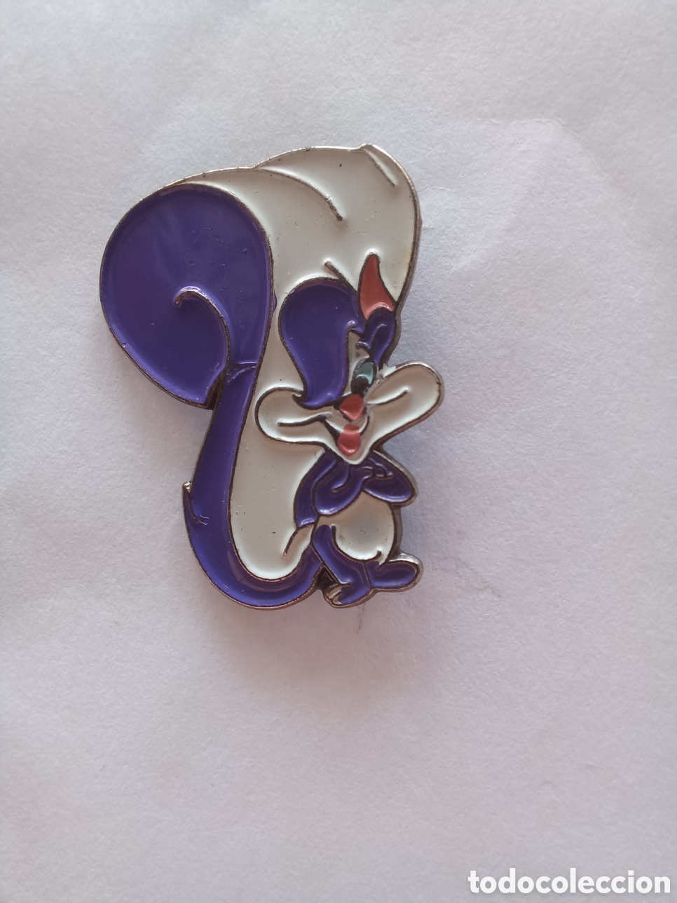 Pins de colecci&oacute;n: PIN FIFI LA FUME - PERSONAJE ANIMADO SERIE TINY TOONS WARNER BROS