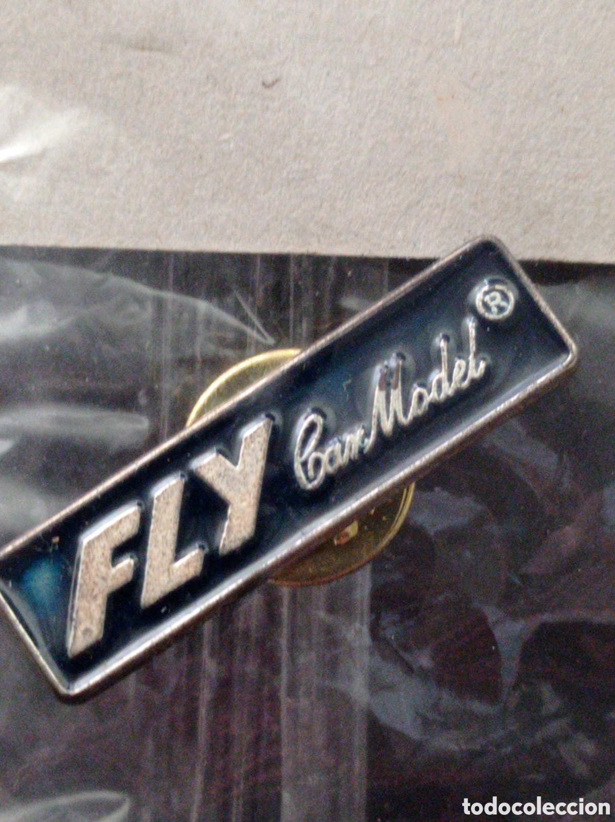 Pins de colecci&oacute;n: Pin de Fly Car Model en bolsa sin abrir - Foto 2