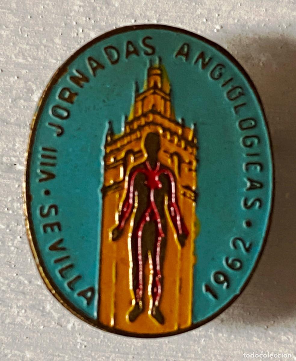 Pin's de collection: VIII JORNADAS ANGIOLOGICAS 1962 SEVILLA, MEDICINA ANTIGUA INSIGNIA PIN PARA OJAL DE SOLAPA