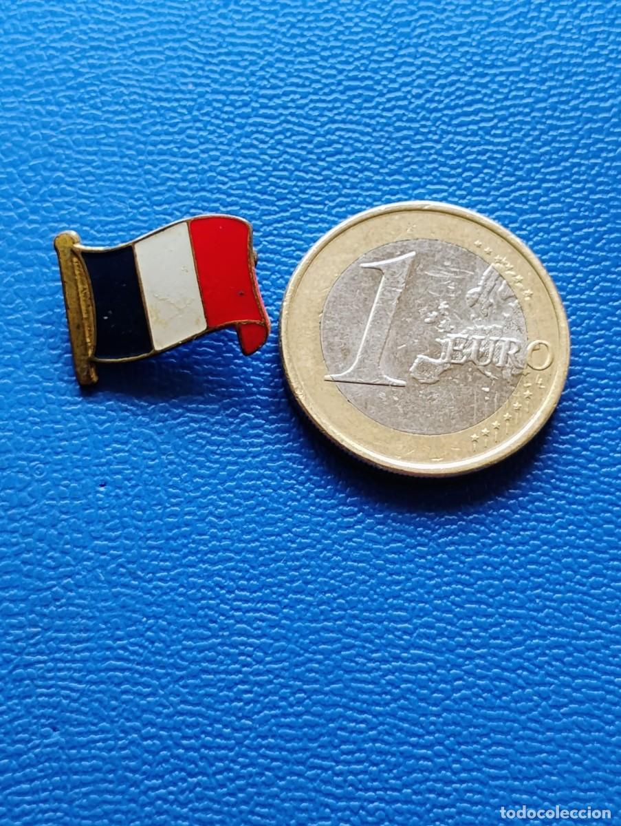 Pins de colecci&oacute;n: ANTIGUA INSIGNIA/PIN AGUJA IMPERDIBLE BANDERA FRANCIA - NO PIN