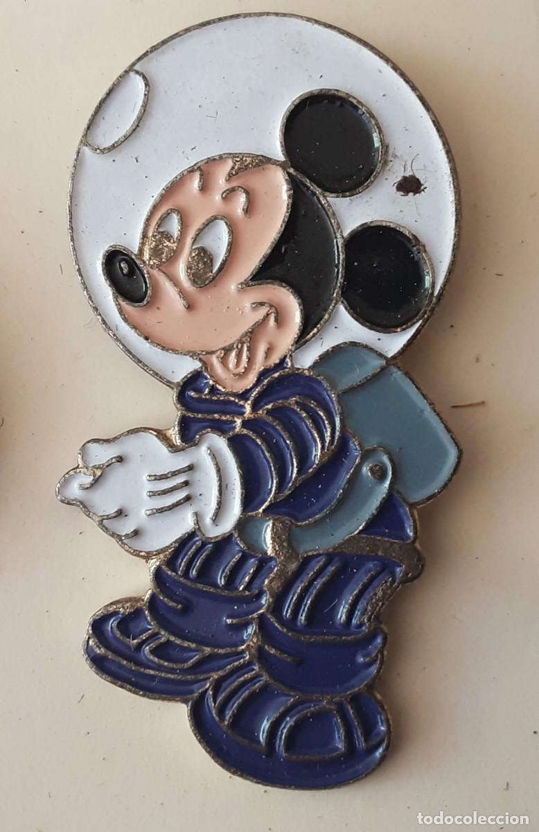 Pins de colecci&oacute;n: Pin de Mickey Mouse, astronauta - Foto 1