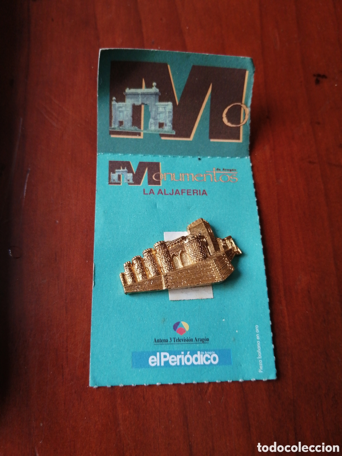 Pins de colecci&oacute;n: PIN ALJAFERIA EL PERIODICO DE ARAGON ANTENA 3 COLECCION MONUMENTOS DE ARAGON