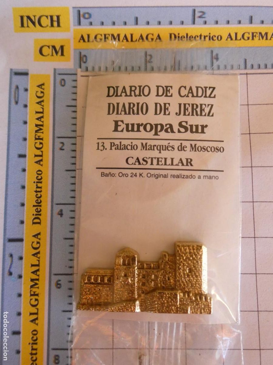 Sammlung von Pins: INSIGNIA BA&Ntilde;O ORO 24K MONUMENTO C&Aacute;DIZ DIARIO JEREZ 13 CASTELLAR PALACIO MARQU&Eacute;S MOSCOSO. PIN