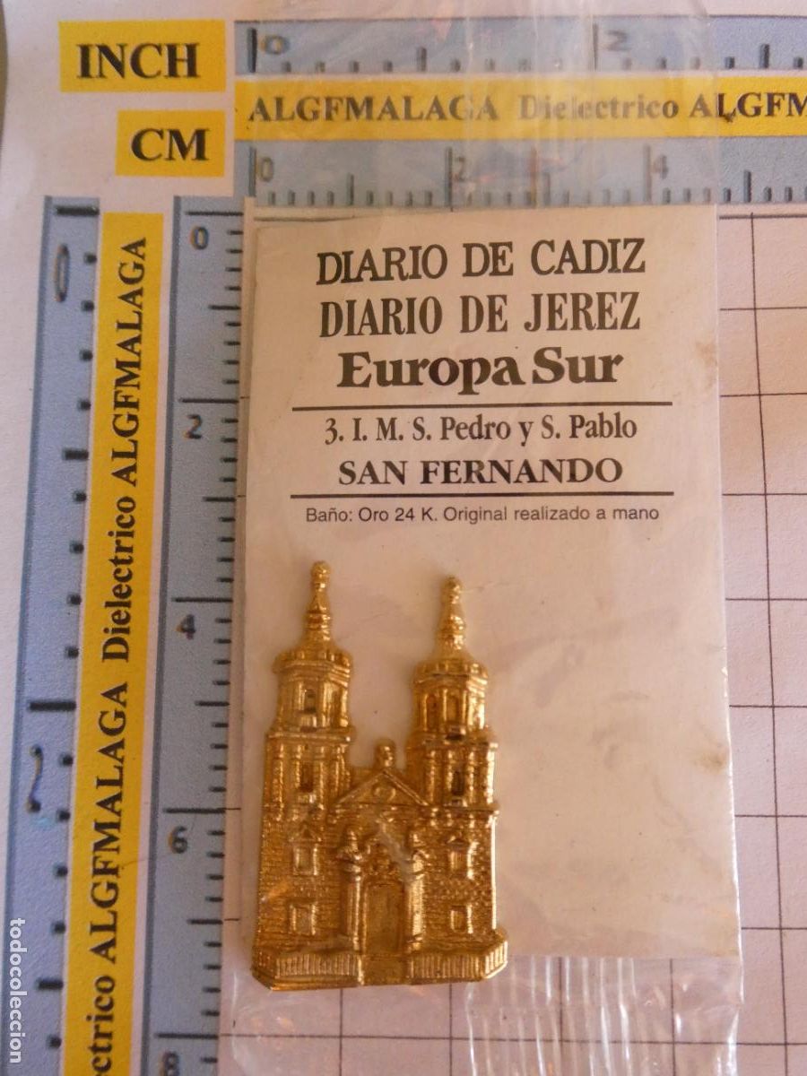 Pins e Spille di collezione: INSIGNIA BA&Ntilde;O ORO 24K MONUMENTO C&Aacute;DIZ DIARIO JEREZ 3 SAN FERNANDO IGLESIA SAN PEDRO SAN PABLO. PIN