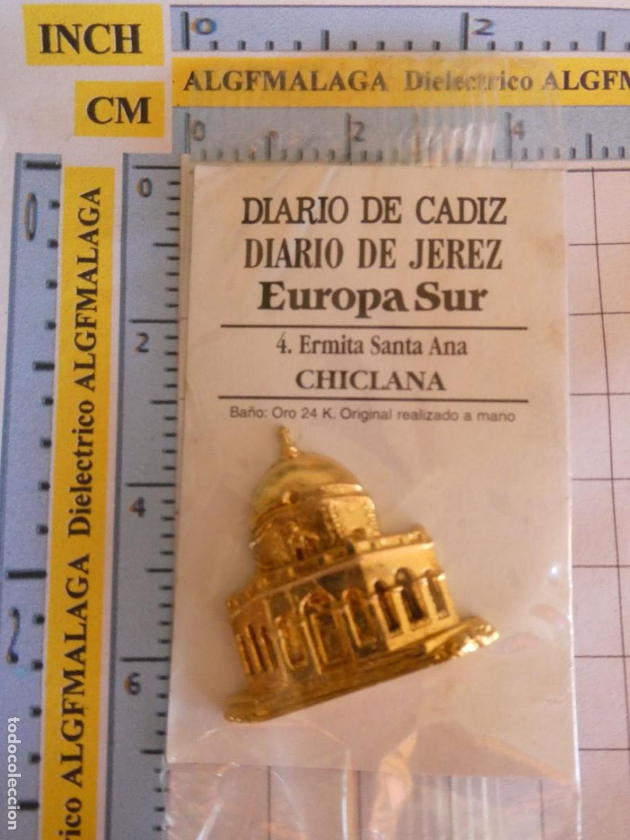 Sammlung von Pins: INSIGNIA BA&Ntilde;O ORO 24K MONUMENTO C&Aacute;DIZ DIARIO JEREZ 4 CHICLANA ERMITA DE SANTA ANA. PIN