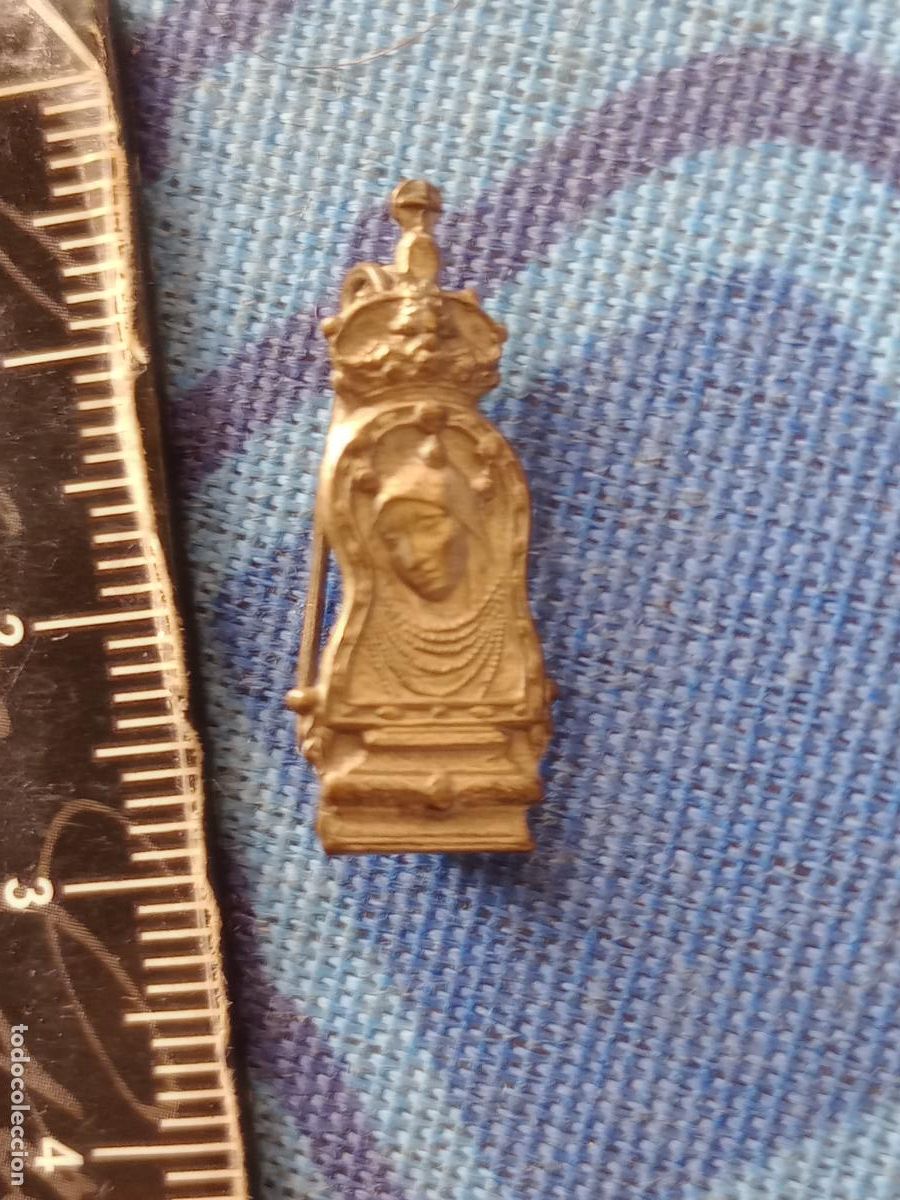 Pins de colecci&oacute;n: Insignia religiosa de imperdible