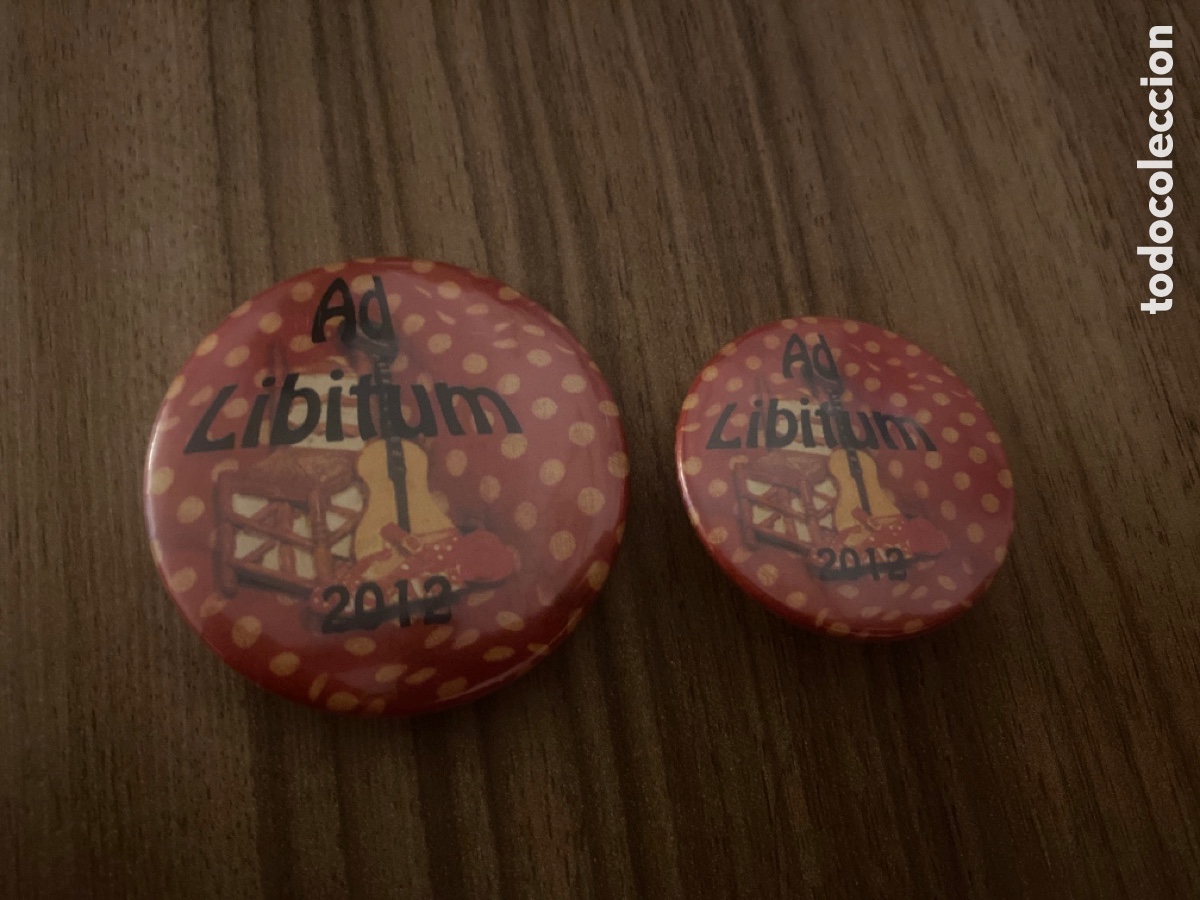 Pins de colecci&oacute;n: CHAPAS CARNAVAL BADAJOZ AD LIBITUM 2012 - Foto 1