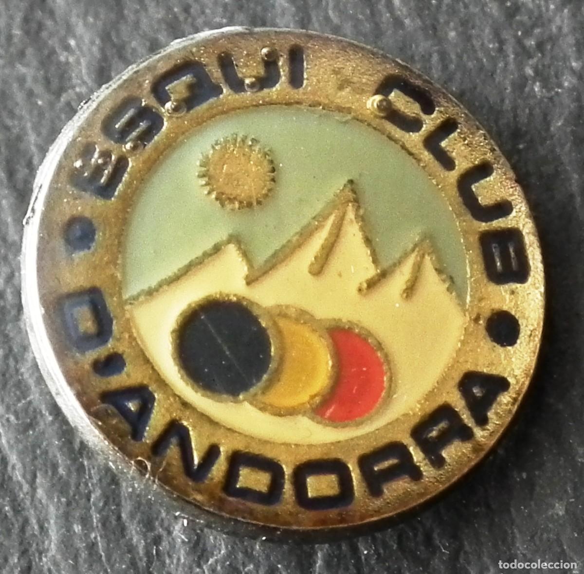 Pins de colecci&oacute;n: ANTIGUO PIN INSIGNIA DE AGUJA ESQUI CLUB D&acute;ANDORRA