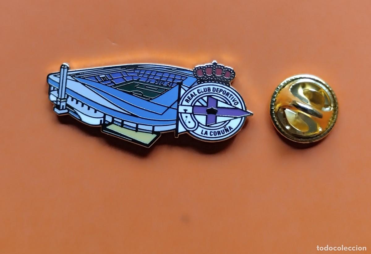 Pins de colecci&oacute;n: PIN FUTBOL - ESCUDO MAS ESTADIO - ESTADIO RIAZOR - R.C.D. LA CORU&Ntilde;A
