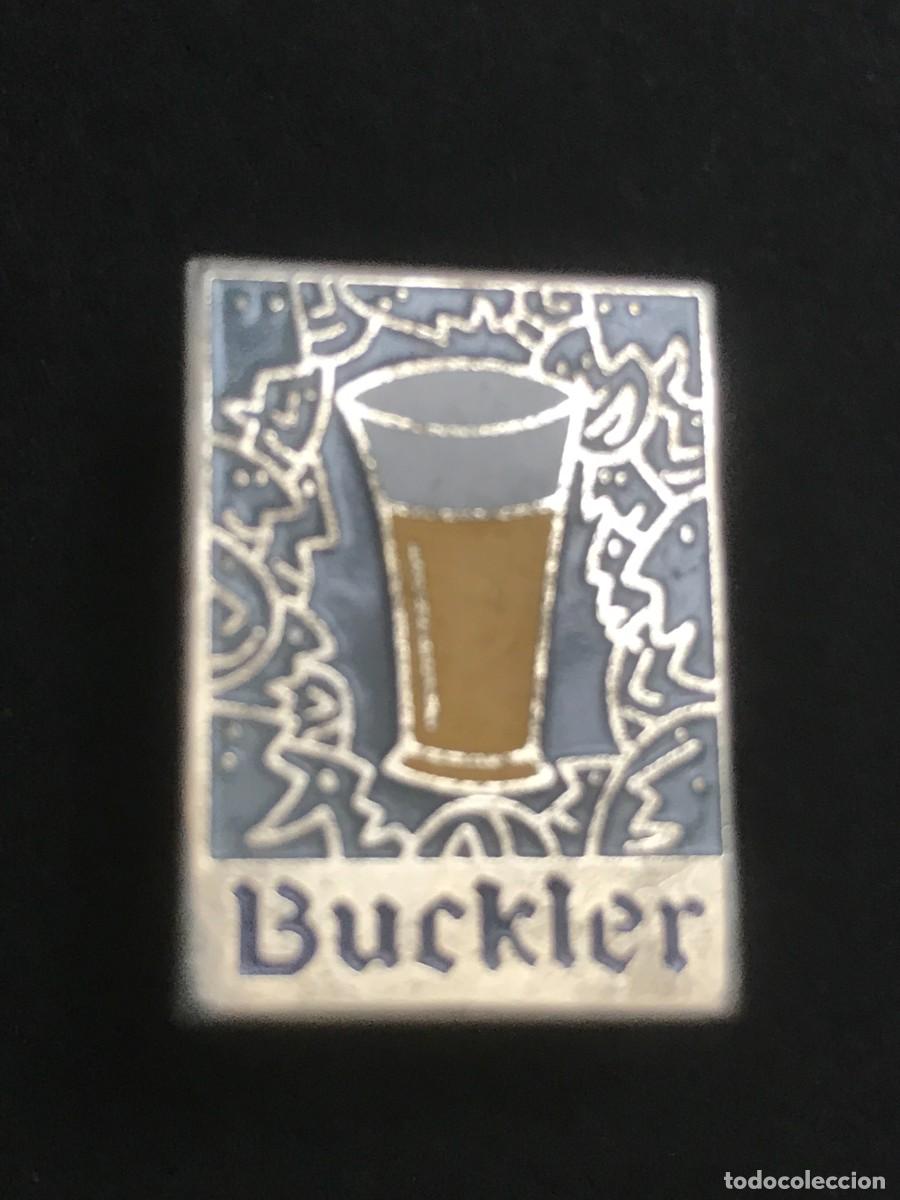 Pins e Spille di collezione: BUCKLER CERVEZA - PIN