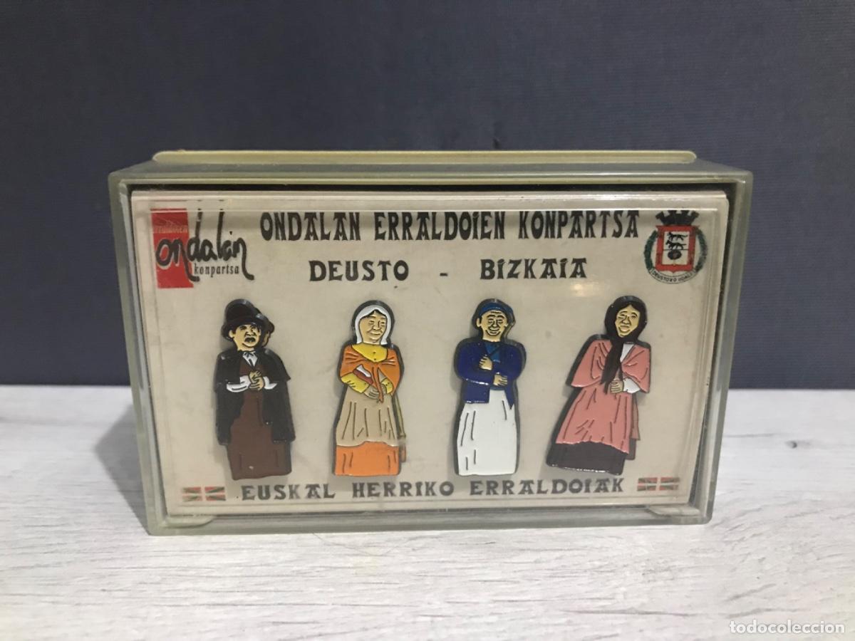 Pin's de collection: Lote de 4 pines de las fiestas de Deusto