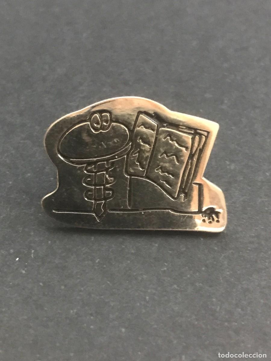 Pin's de collection: PIN PINS - DESCONOCIDO