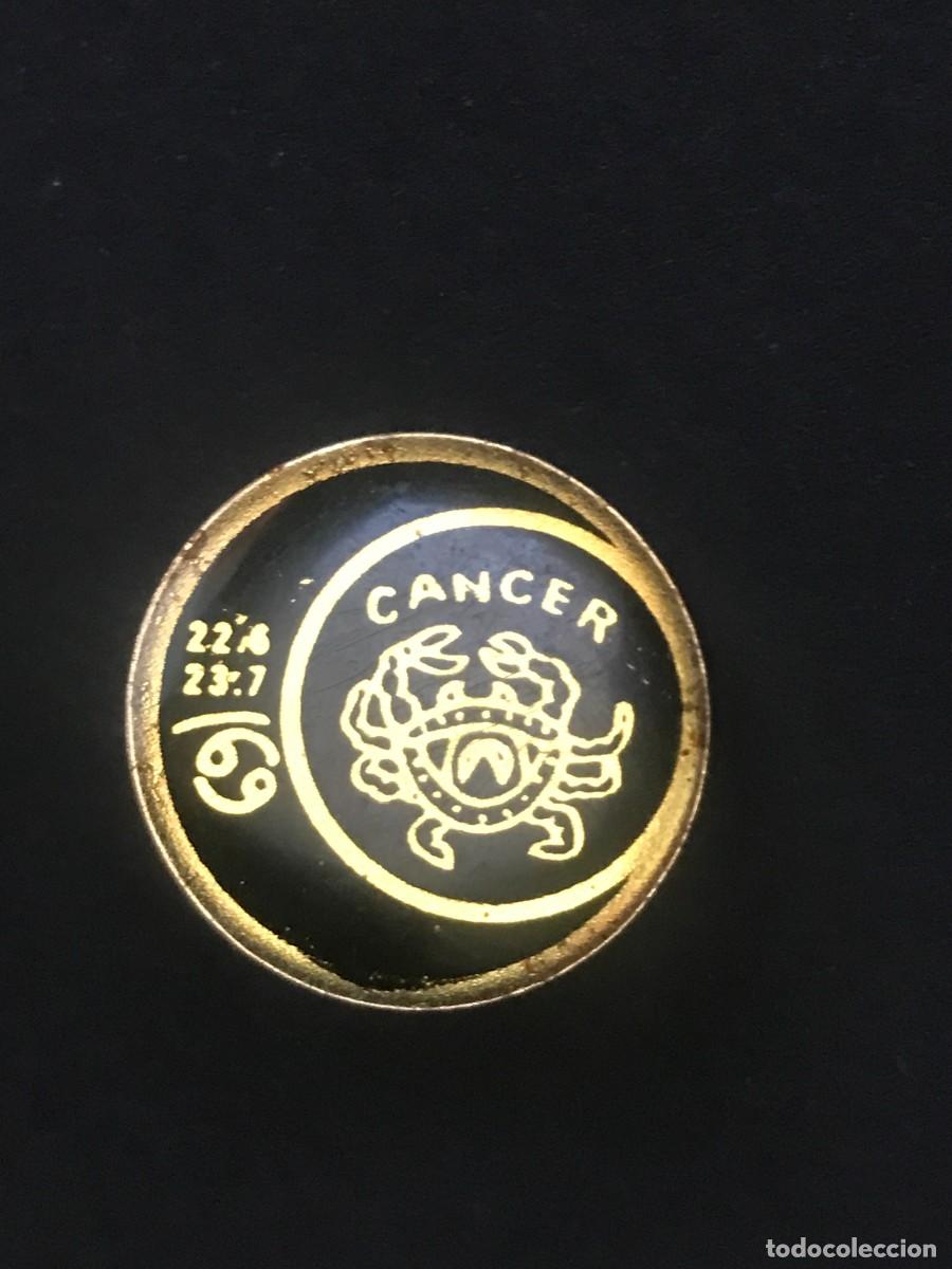 Pin's de collection: PIN PINS - CANCER HOROSCOPO
