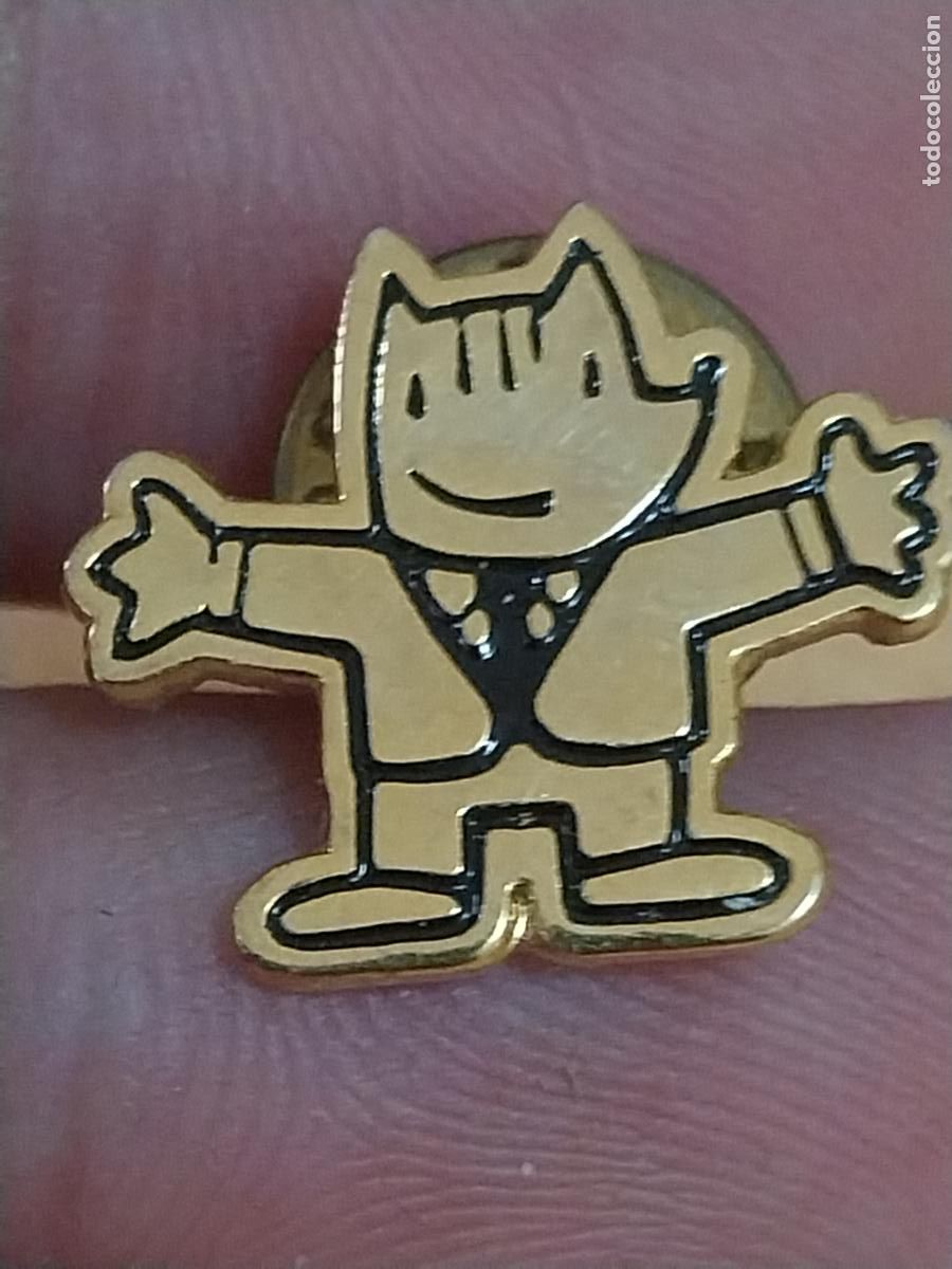 Pins de colecci&oacute;n: COBI MASCOTA BARCELONA OLIMPIADAS 92 1992 METAL DORADO 1,8CM ALTO BLISTER ORIGINAL