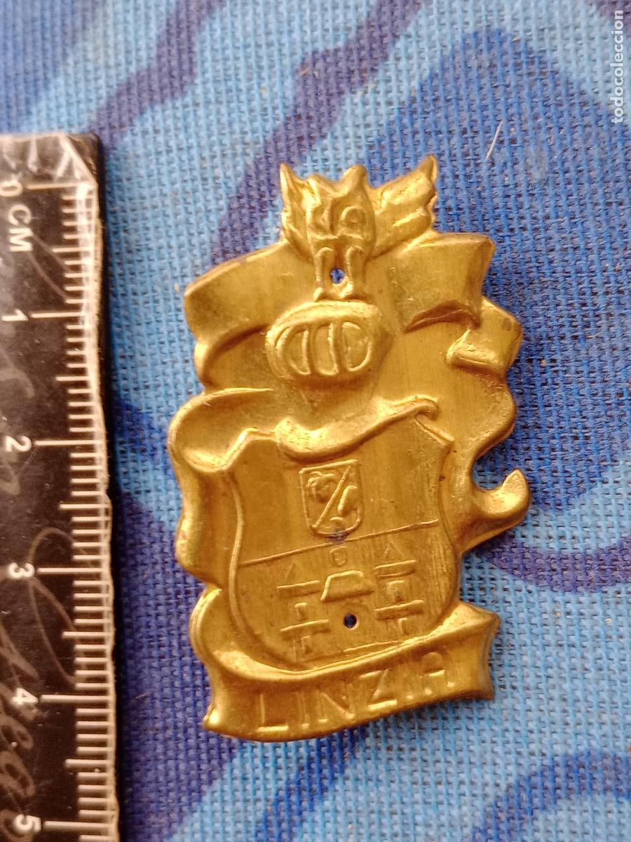Collection pins: Linzia. Insignia her&aacute;ldica