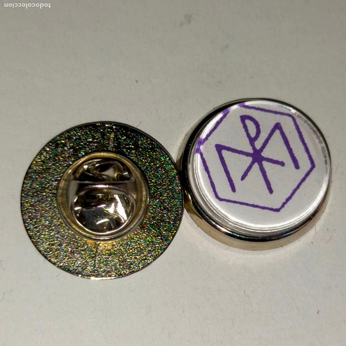 Sammlung von Pins: pin redondo metal - ESCUDO EMBLEMA COFRADIA HERMANDAD DE LA SEMANA SANTA DE CADIZ