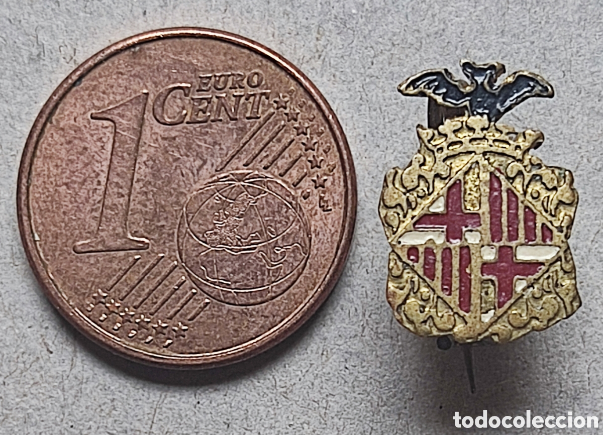 Pins de colecci&oacute;n: ESCUDO BARCELONA AYUNTAMIENTO ANTIGUA INSIGNIA C. 1950