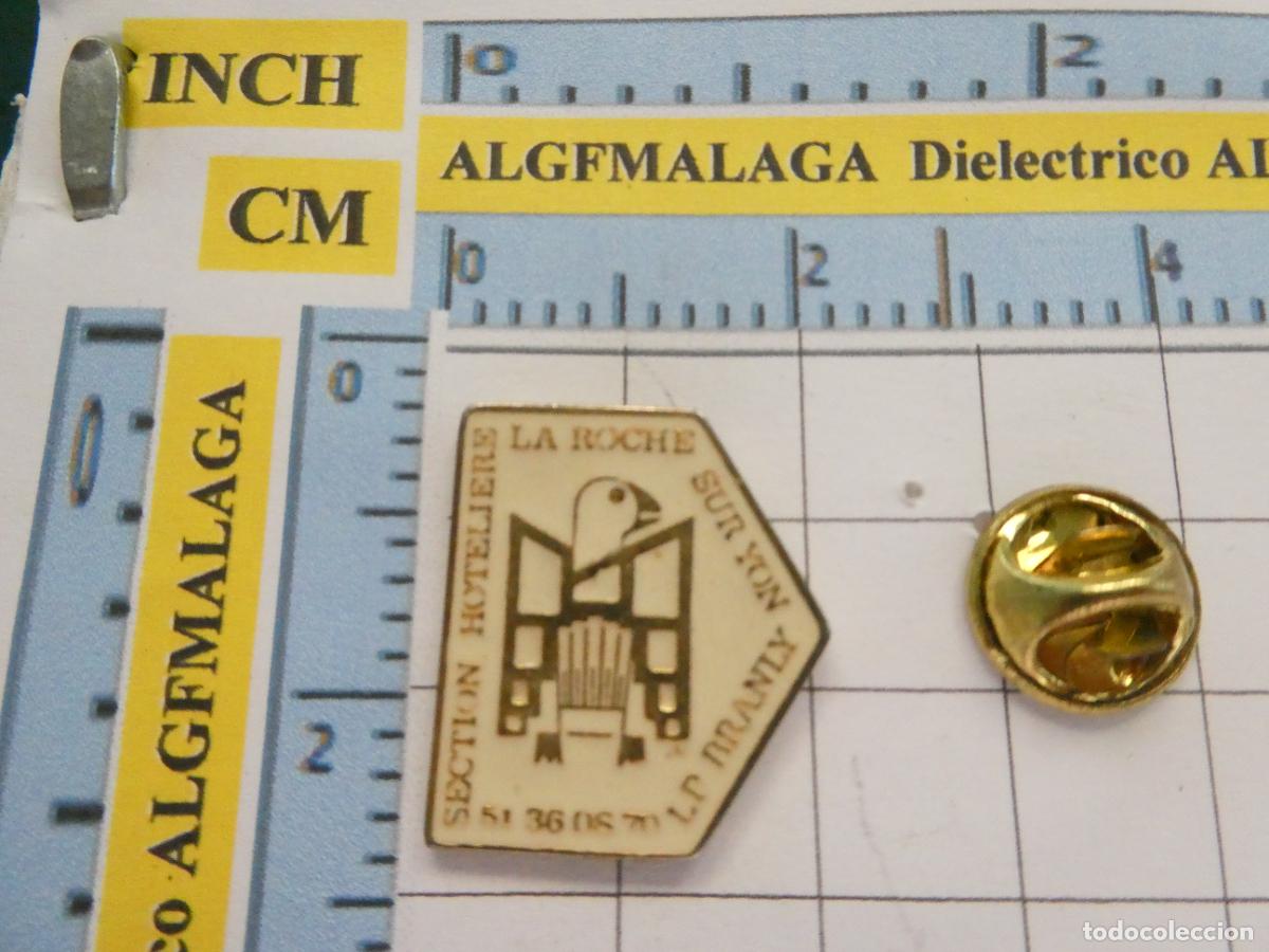 Pins e Spille di collezione: PIN DE TURISMO. LA ROCHE SUR YON FRANCIA