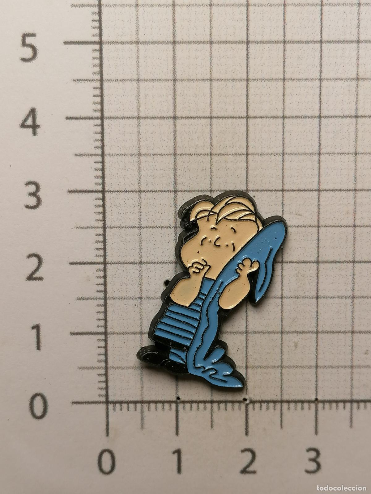Pins de colecci&oacute;n: PIN LINUS SNOOPY YORK MARGARETH