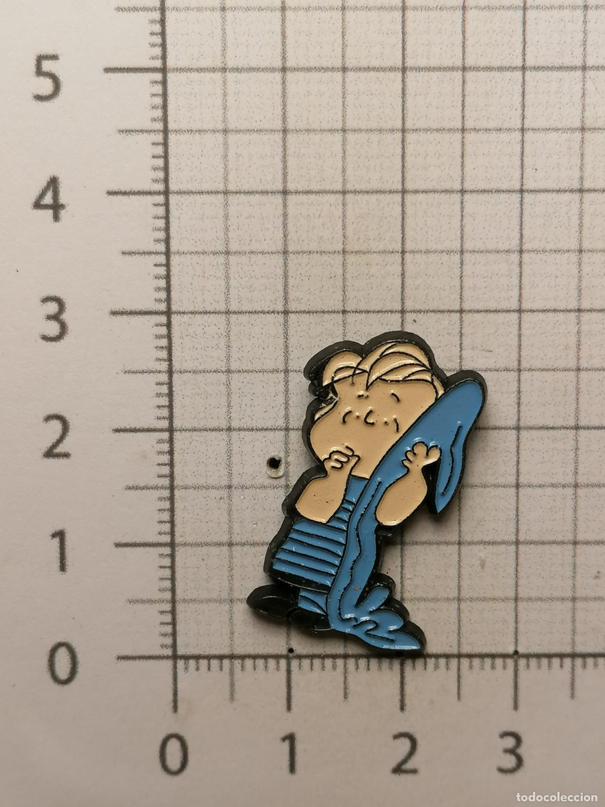 Pins de colecci&oacute;n: PIN LINUS SNOOPY YORK MARGARETH