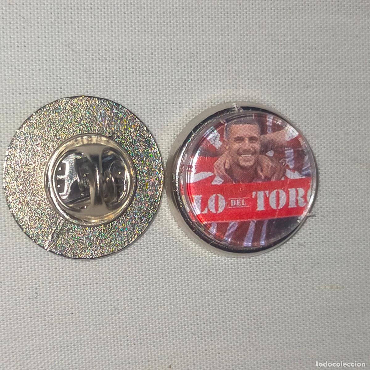 Collection pins: pin redondo metal - f&uacute;tbol equipo club Atl&eacute;tico de Madrid JUGADOR
