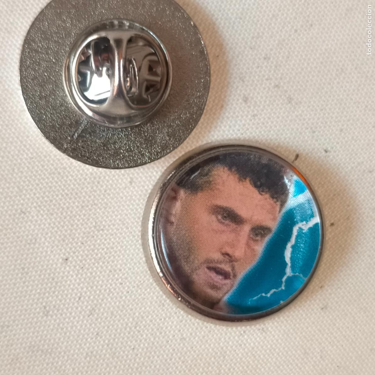 Collection pins: pin redondo metal - f&uacute;tbol equipo club Atl&eacute;tico de Madrid JUGADOR