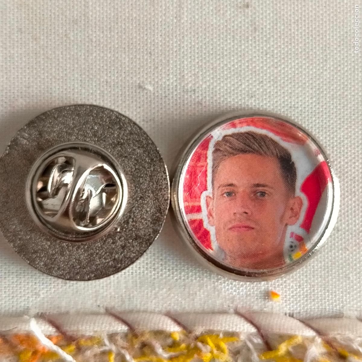 Pin's de collection: pin redondo metal - f&uacute;tbol equipo club Atl&eacute;tico de Madrid JUGADOR