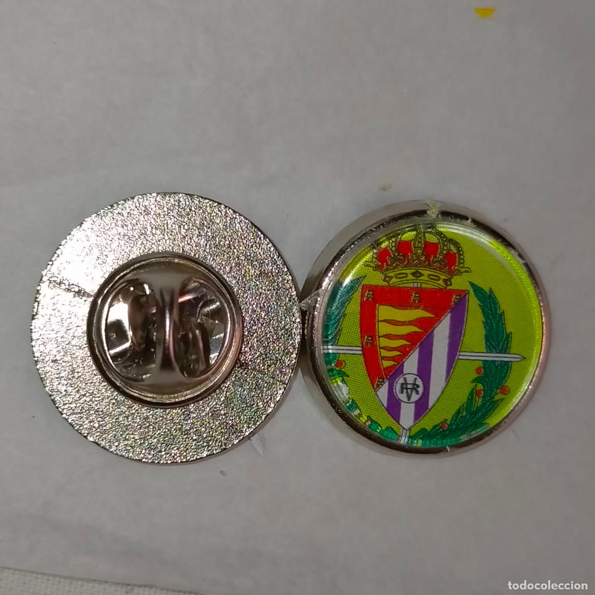Pin's de collection: pin redondo metal - f&uacute;tbol equipo escudo insignia emblema liga espa&ntilde;ola