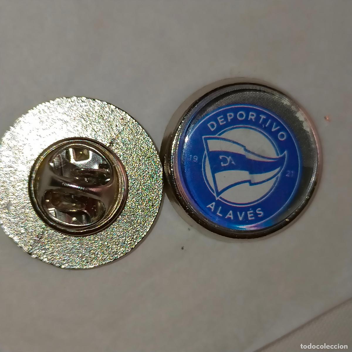 Sammlung von Pins: pin redondo metal - f&uacute;tbol equipo escudo insignia emblema liga espa&ntilde;ola