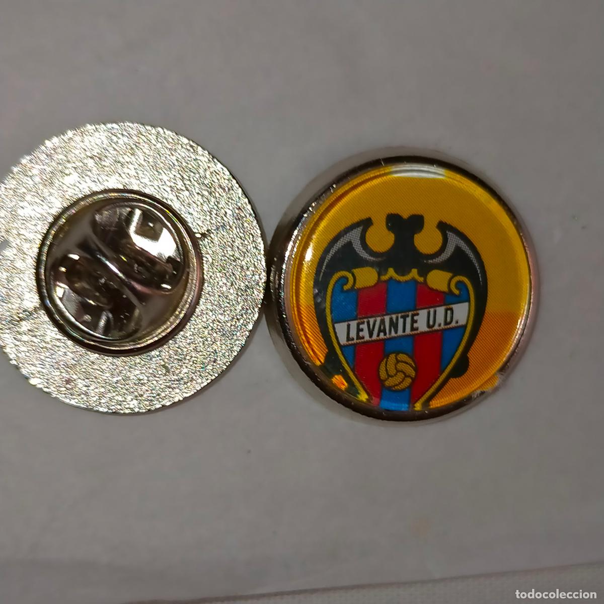 Pins e Spille di collezione: pin redondo metal - f&uacute;tbol equipo escudo insignia emblema liga espa&ntilde;ola