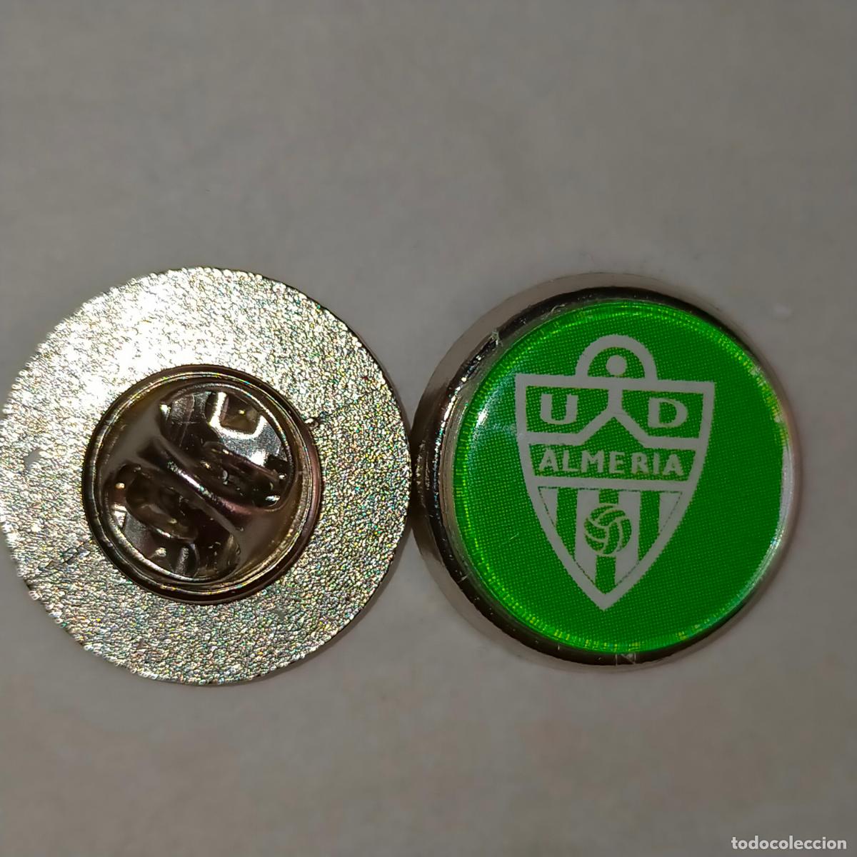 Pins e Spille di collezione: pin redondo metal - f&uacute;tbol equipo escudo insignia emblema liga espa&ntilde;ola
