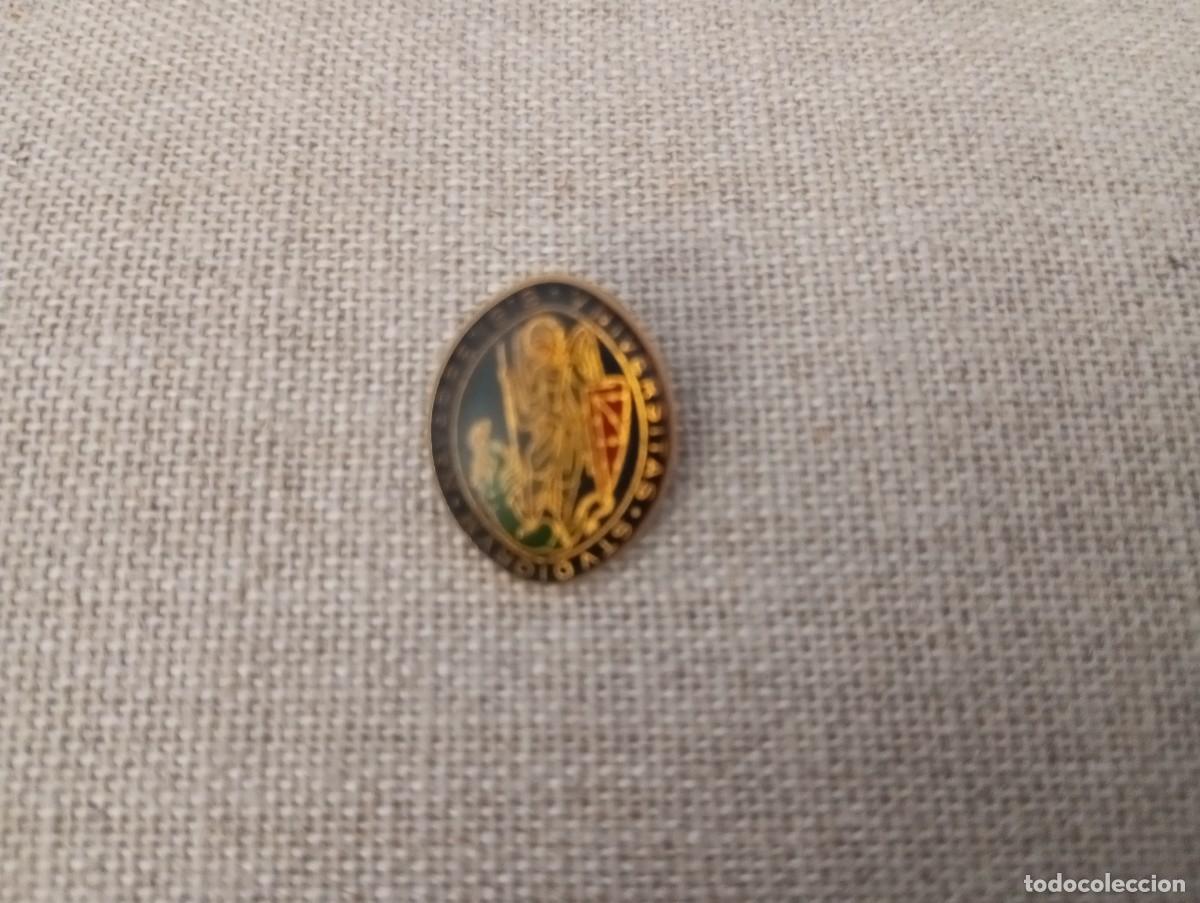 Pins de colecci&oacute;n: PIN DE LA UNIVERSIDAD DE NAVARRA - Foto 1