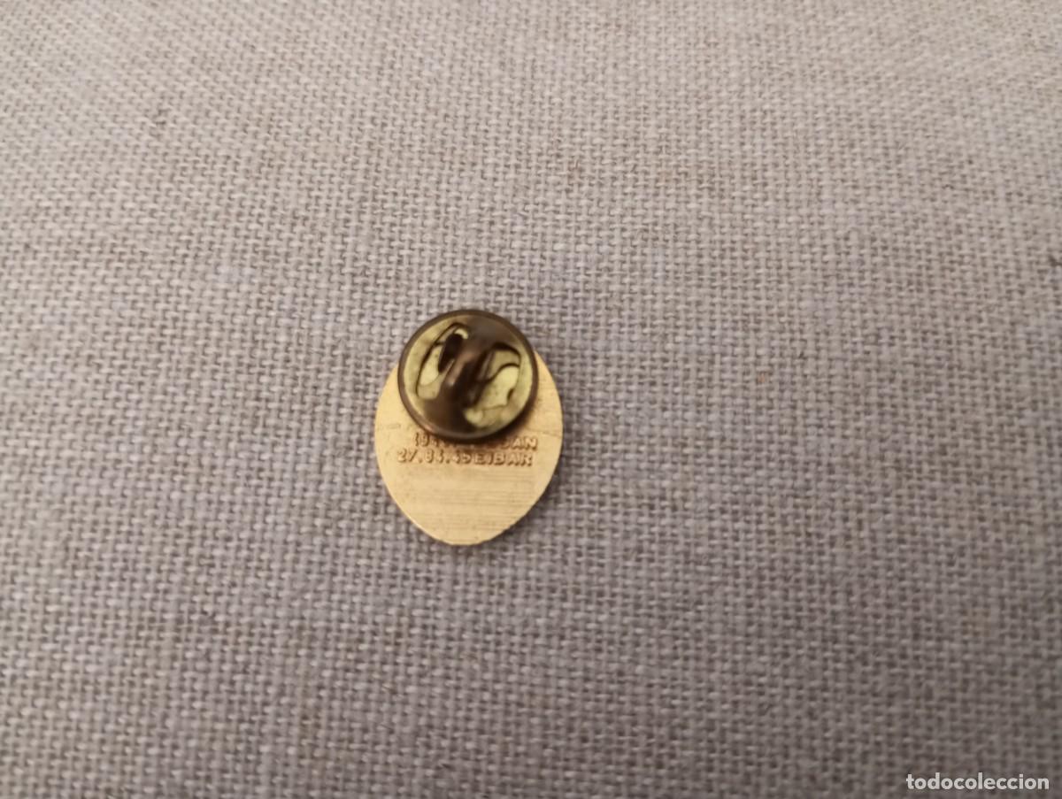 Pins de colecci&oacute;n: PIN DE LA UNIVERSIDAD DE NAVARRA - Foto 2