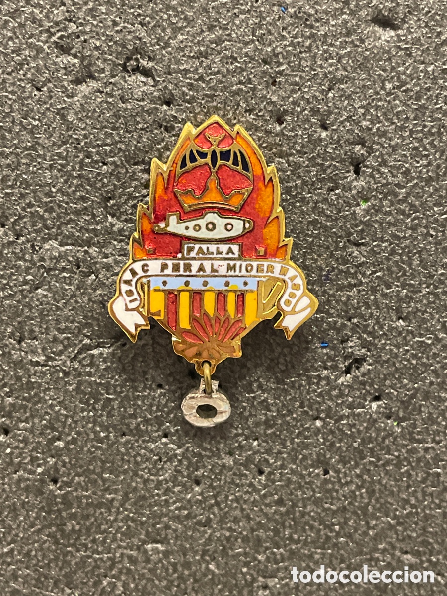 Pins de colecci&oacute;n: Insignia Falla 268 ISAAC PERAL-MICER MASCO - Foto 1