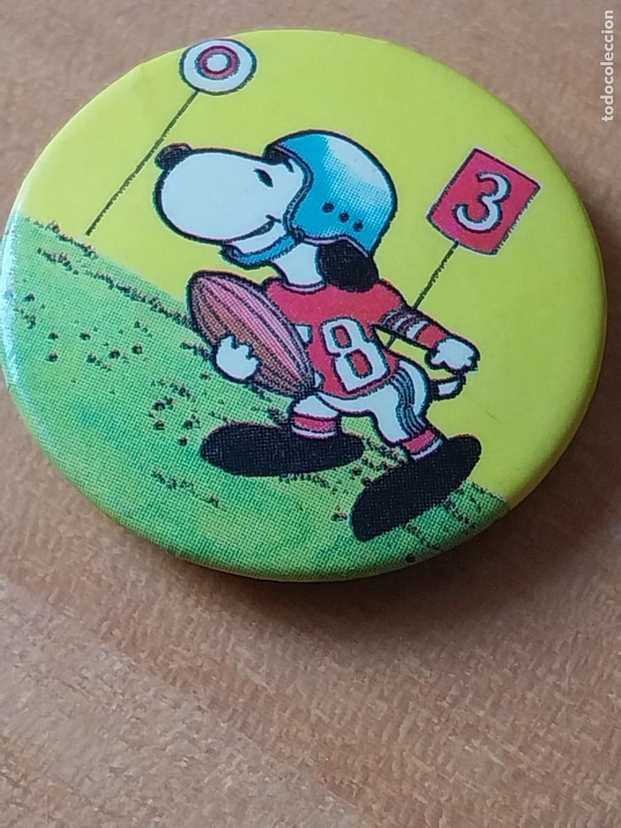 Pins de colecci&oacute;n: SNOOPY FUGBY FUTBOL AMERICANO CHAPA ALFILER PIN A&Ntilde;OS 80 2,5CM