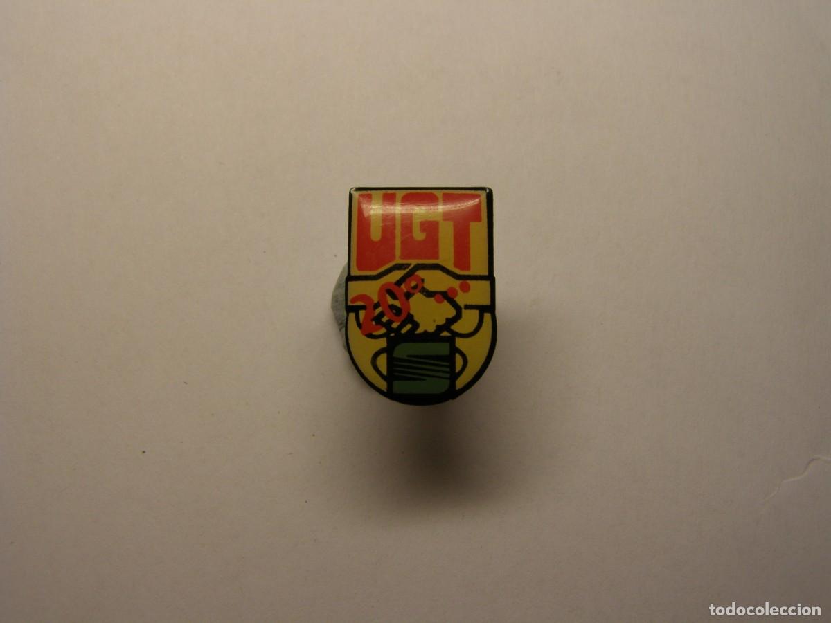 Pins de colecci&oacute;n: Pin pol&iacute;tico viejo, U.G.T., ramo metal. SEAT.
