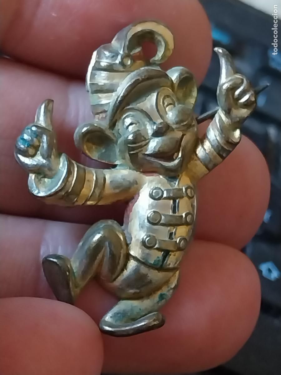 Pins de colecci&oacute;n: TIMOTEO Q MOUSE DE DUMBO INSIGNIA ALFILER A&Ntilde;OS 50 4 CM ALTO METAL DORADO