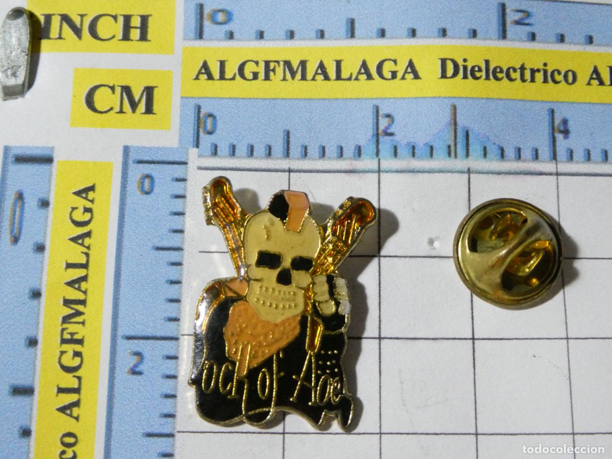 Sammlung von Pins: PIN T&Eacute;TRICO. MUERTE CALAVERA GUITARRAS M&Uacute;SICA ROCK OF AOE AGES?