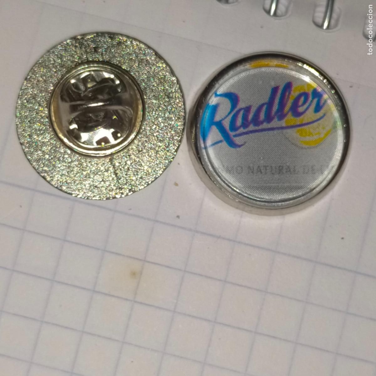 Pins e Spille di collezione: PIN REDONDO METAL - publicidad BEBIDA CERVEZA